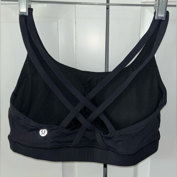 Black Lululemon Sports Bra 🖤 - Picture 2 of 2